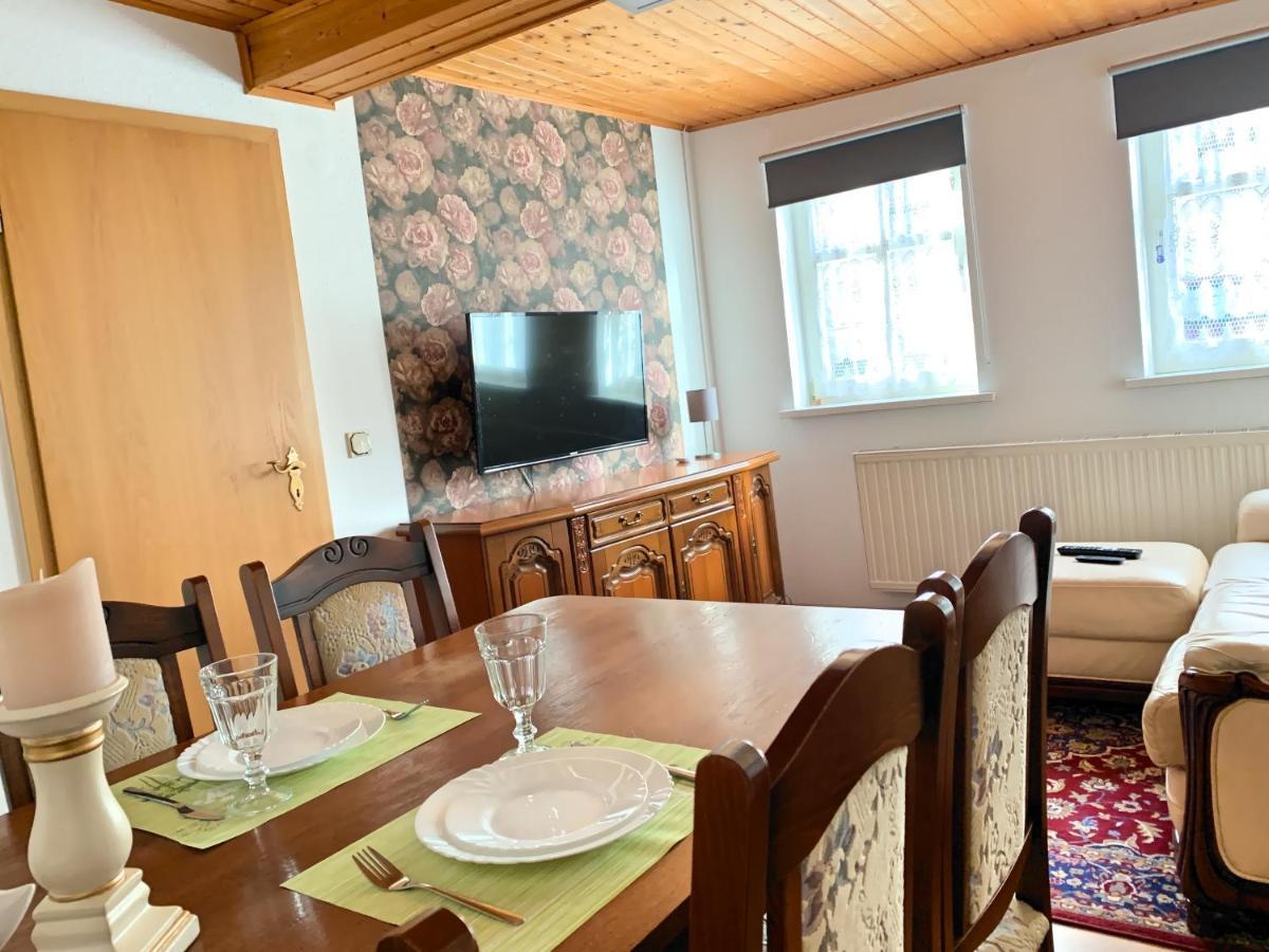 Ferienhaus zwischen Bach und Luther mit Sauna&Garten Eisenach Exterior foto